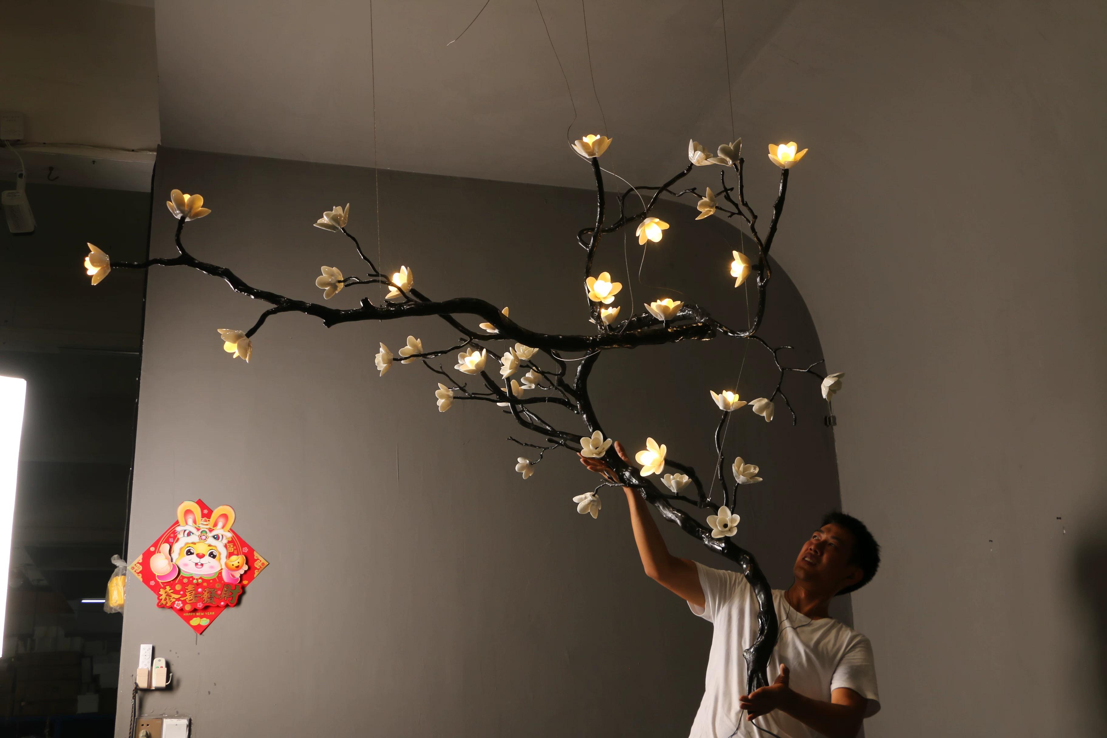 DT260645 Đèn Thả Cành Mộc Lan Sứ (2).jpg